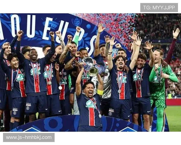 巴黎圣日耳曼领跑法甲积分榜，冠军争夺形势清晰