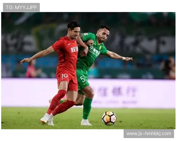 佛罗伦萨防守体系近期表现稳健，结构清晰且竞争力增强