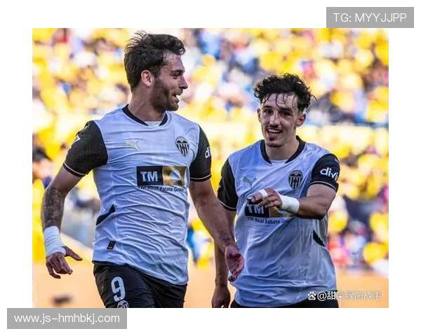 瓦伦西亚管理层决策争议持续显现，球队运营与竞技表现面临双重压力